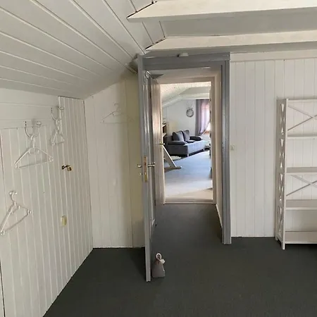 Lägenhet Haus Flora