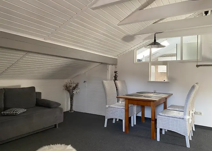 Haus Flora *